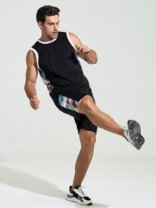 Basketball Men Letter Graphic Contrast Binding Sports Tee & Shorts