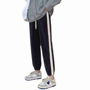 Leg-bound sports black sweatpants