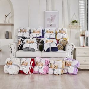 The Coral Fleece Blanket